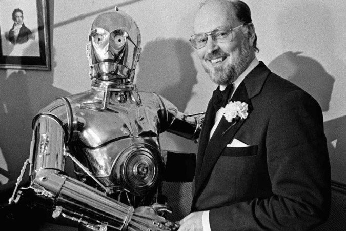 O mestre John Williams, no auge dos sucessos criados nos anos de 1970 -  (crédito: Reprodução)