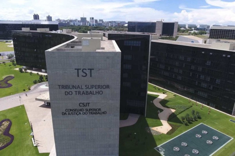 TST decide que terceirização não exclui ação trabalhista de empresas contratantes