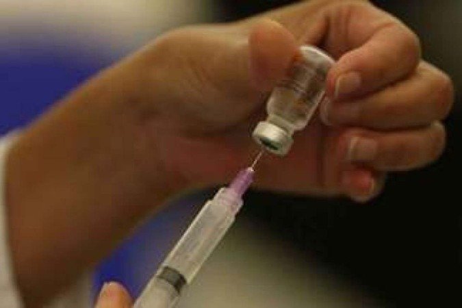 Bebê recebe vacina contra a covid-19 por engano em Juiz de Fora - (crédito: Tânia Rêgo/Agência Brasil) Bebê recebe vacina contra a covid-19 por engano em Juiz de Fora - (crédito: Tânia Rêgo/Agência Brasil)