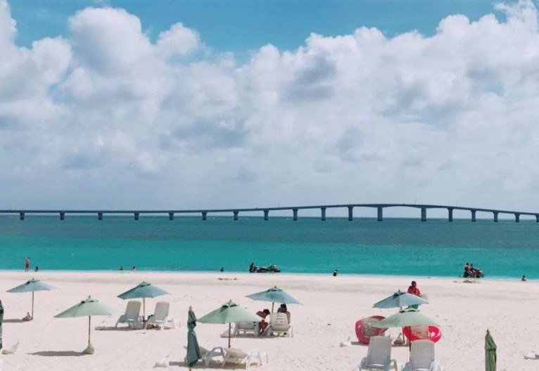 Yonaha Maehama Beach