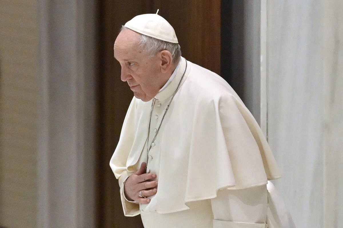 Papa volta a condenar a guerra na Ucrânia durante visita à Malta