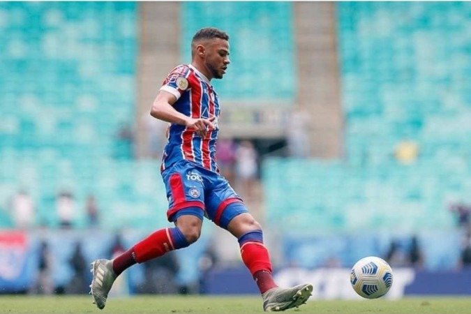 O jogador brasileiro conseguiu atravessar a fronteira coma Hungria com a ajuda de brasileiros que moram na europa - (crédito: Reprodução/Instagram) O jogador brasileiro conseguiu atravessar a fronteira coma Hungria com a ajuda de brasileiros que moram na europa - (crédito: Reprodução/Instagram)