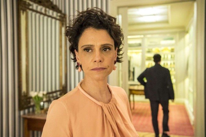 Como a Lídia de Amor de mãe, o tema era o alcoolismo -  (crédito: Globo/Estevam Avellar )