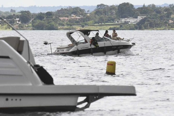  02/03/2022 Crédito: Minervino Júnior/CB/D.A Press. Brasil.  Brasilia - DF. Embarcações náuticas no Lago Paranoá suíte do caso dos acidentes no período do carnaval.