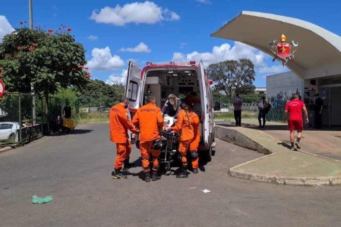 Criança teria ficado submersa por 10 minutos - (crédito: CBMDF) Criança teria ficado submersa por 10 minutos - (crédito: CBMDF)
