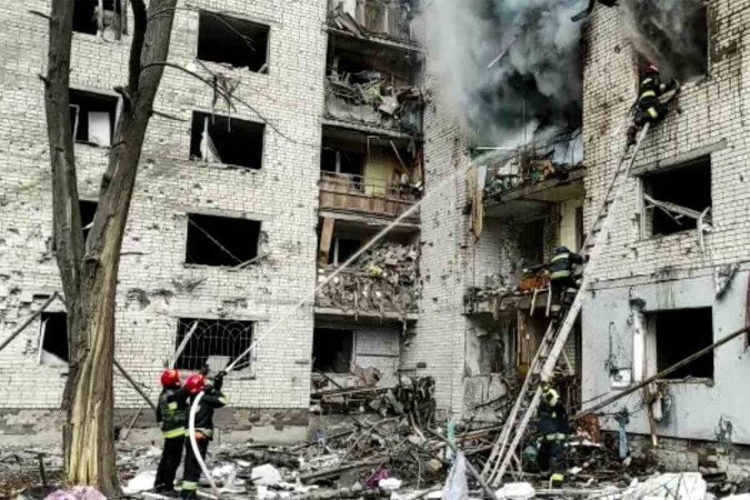 (crédito: UKRAINE EMERGENCY MINISTRY PRESS SERVICE / AFP) (crédito: UKRAINE EMERGENCY MINISTRY PRESS SERVICE / AFP)