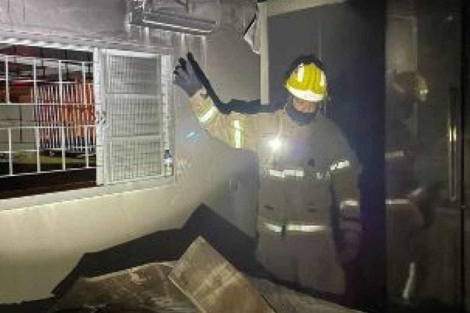 A perícia de incêndio do CBMDF foi acionada e não houve registro de vítimas