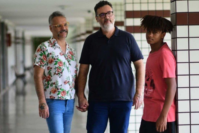 Neidson, Frederico e o filho do casal, Alexandre: mudança de vida - (crédito: ED ALVES/CB/D.A.Press) Neidson, Frederico e o filho do casal, Alexandre: mudança de vida - (crédito: ED ALVES/CB/D.A.Press)