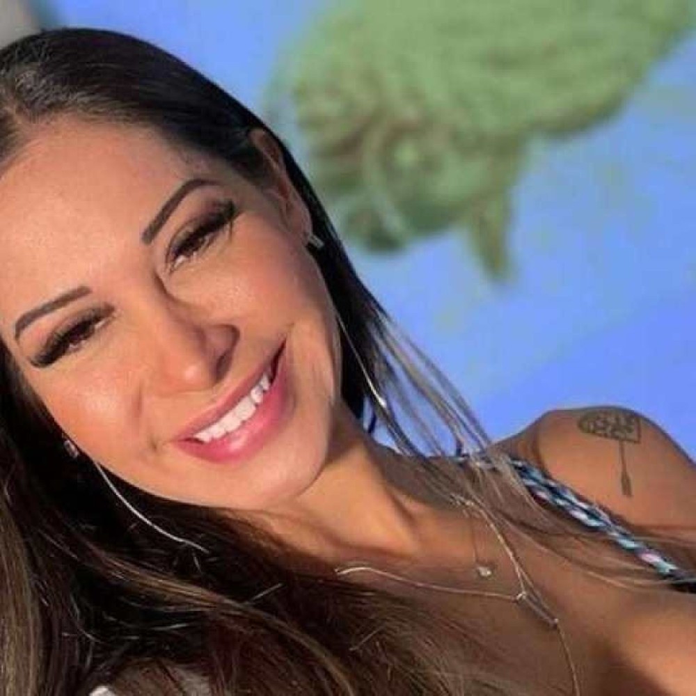 Com Arthur no BBB22, Maíra Cardi revela que não faz depilação íntima