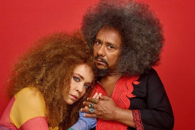 Laila Garin e Chico Cesar: can&ccedil;oes do musical A hora da estrela ou o canto de Macab&eacute;a 
 
      