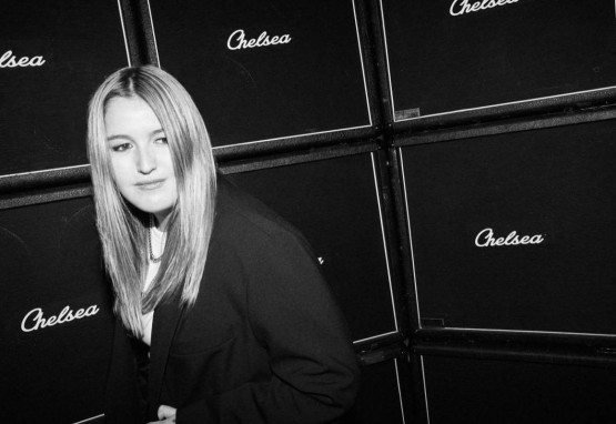 Cantora norte-americana Chelsea Cutler