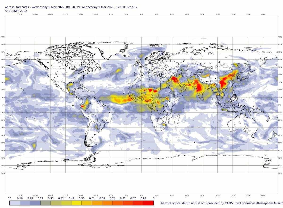 Os aerossóis atmosféricos são pequenas partículas ou gotículas líquidas que ficam suspensas na atmosfera. Nesta imagem, uma projeção do CAMS para a dispersão de aerossóis em 9 de março de 2022