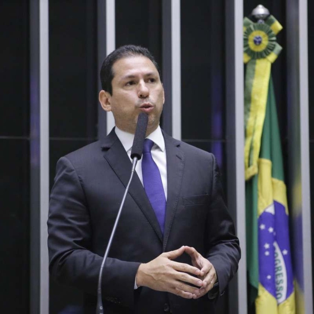Bolsonaristas tentam reescrever 8/1 na Wikipédia e reclamam de revisão
