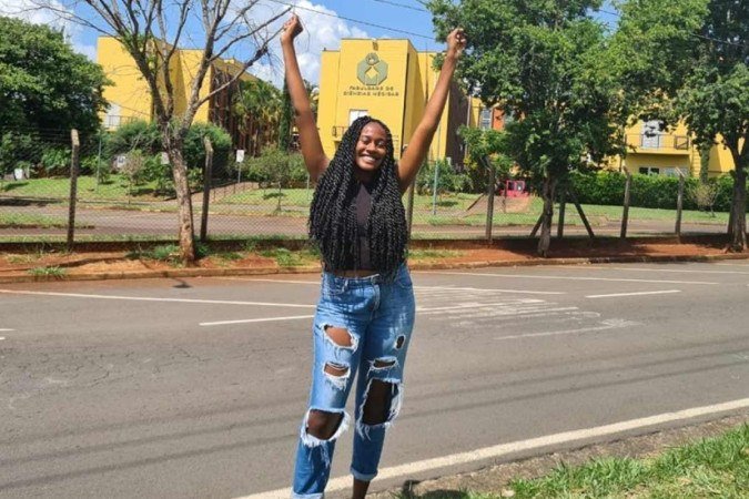 Keyla comemora o ingresso na Unicamp, onde as aulas têm início na próxima segunda-feira - (crédito: Arquivo Pessoal) Keyla comemora o ingresso na Unicamp, onde as aulas têm início na próxima segunda-feira - (crédito: Arquivo Pessoal)