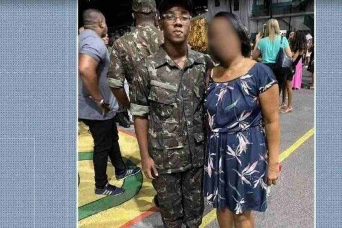 Pedro Henrique Pereira Dos Santos estava há duas semanas no quartel, em regime de internato - (crédito: Reprodução/TV Globo) Pedro Henrique Pereira Dos Santos estava há duas semanas no quartel, em regime de internato - (crédito: Reprodução/TV Globo)