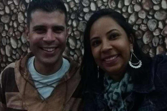 O policial militar Luciano Rodrigues Dias, de 39 anos, ao lado da esposa Luciene de Jesus, de 34 - (crédito: Redes sociais/Reprodução) O policial militar Luciano Rodrigues Dias, de 39 anos, ao lado da esposa Luciene de Jesus, de 34 - (crédito: Redes sociais/Reprodução)
