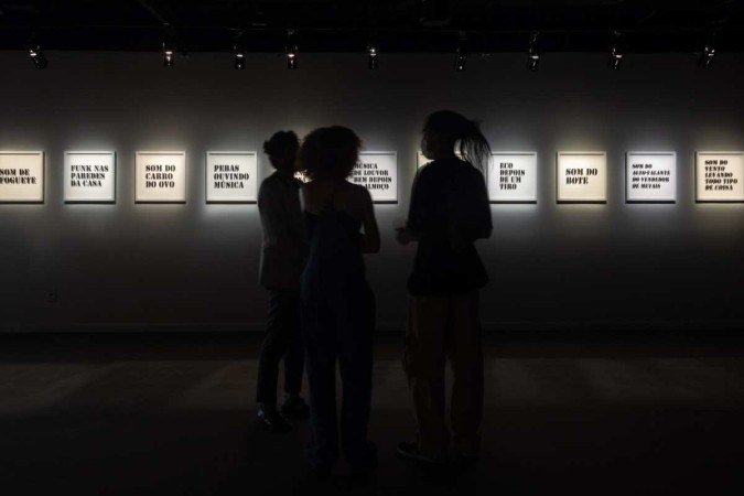 Exposição Extraclasse, de Luiz Olivieri, no CCBB