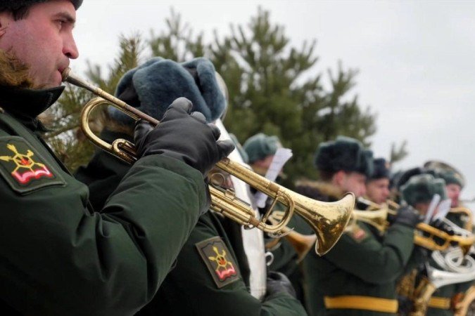 Como russos estão recebendo os soldados mortos no conflito