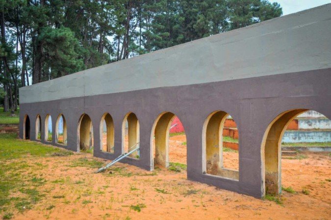 Uma das estruturas do parquinho Burle Marx, que está passando por reforma. -  (crédito: Geovana Albuquerque/Agência Brasília)