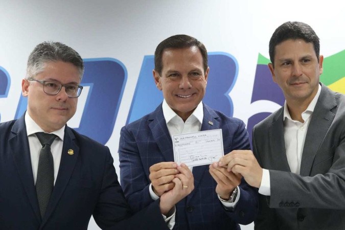 A filiação ocorreu em evento com a presença do pré-candidato à Presidência pelo PSDB, João Doria e com o presidente do partido, Bruno Araújo -  (crédito: Renato S. Cerqueira/Futura Press/AE)