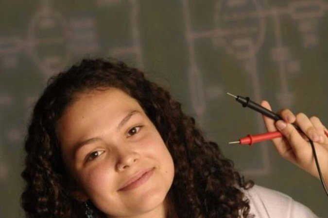  22/03/2022. Crédito: Carlos Vieira/CB/D.A Press. Brasil. Brasilia - DF. Trabalho e Formação Profissional. Empregabilidade dos jovens com formação técnica. Na foto, Ellen Paula.