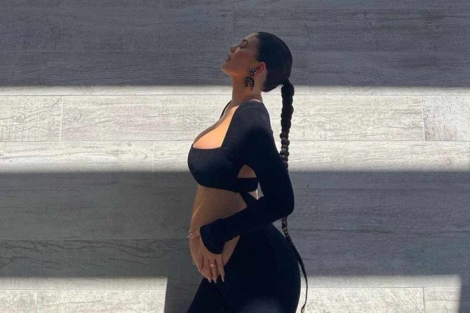 O casal, que é pai de Stormi, de 4 anos, ainda não revelou o novo nome do menino -  (crédito: Reprodução)