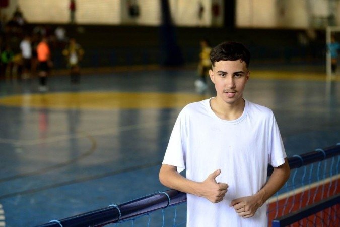  População disputou partidas de dama no auditório da Administração