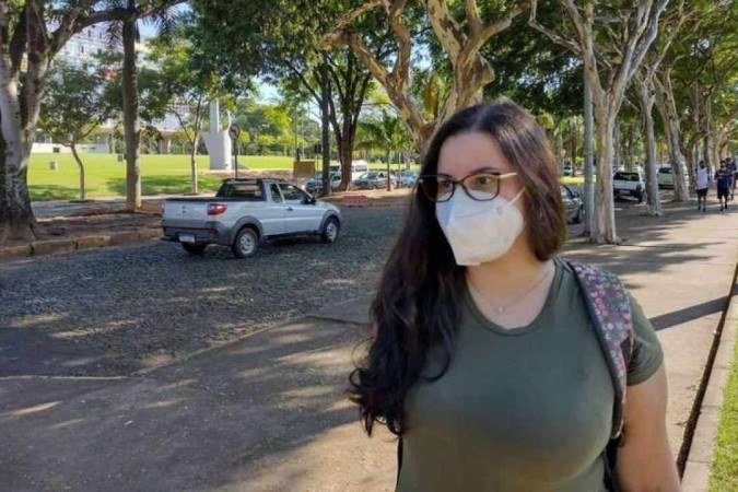 Márcia Elísia, estudante de Letras