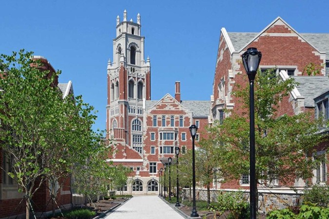 Famosas universidades americanas ofrecen cursos virtuales gratuitos