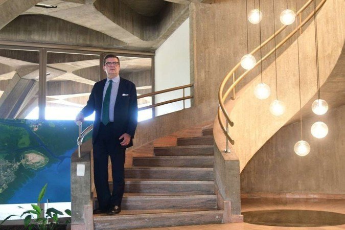 Francesco Azzarello: 