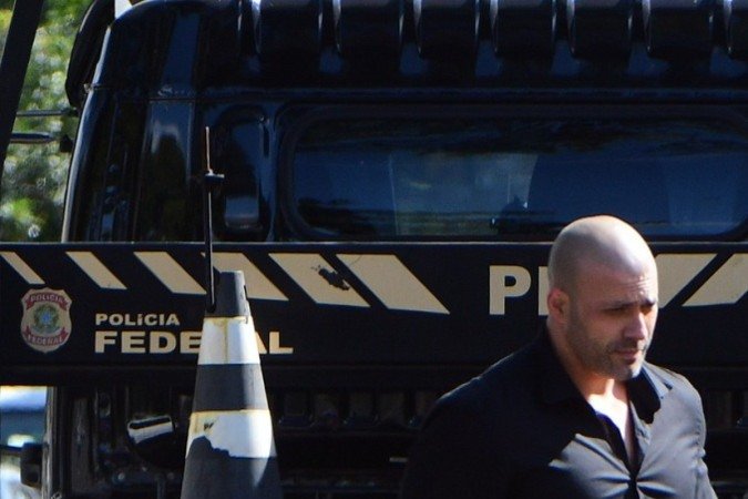  31/03/2022.  Politica. Deputado Daniel Silveira chega na Policial Federal em Brasilia para cumprir ordem judicial do Ministro do STF Alexandre de Moraes, colocação de tornozeleira Eletronica. 