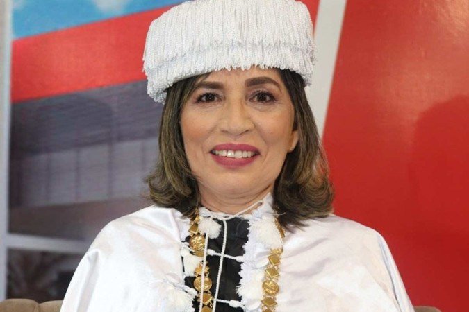 Recém-empossada, a nova dirigente da Universidade Estadual da Região Tocantina do Maranhão (Uemasul), Luciléa Gonçalves, amplia o o de estudantes à instituição e promove a criação de novos cursos - (crédito: Editoria de Arte/Reprodução) Recém-empossada, a nova dirigente da Universidade Estadual da Região Tocantina do Maranhão (Uemasul), Luciléa Gonçalves, amplia o o de estudantes à instituição e promove a criação de novos cursos - (crédito: Editoria de Arte/Reprodução)