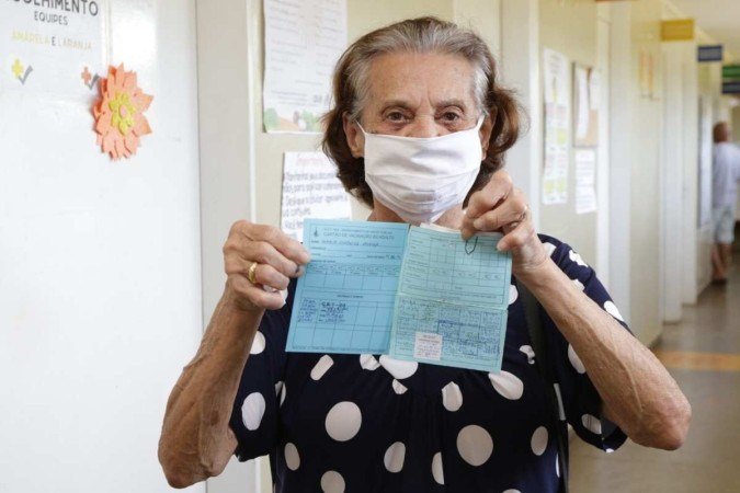 1.456 pessoas cima de 80 anos receberam a 4º dose da vacina contra a covid-19 no DF
