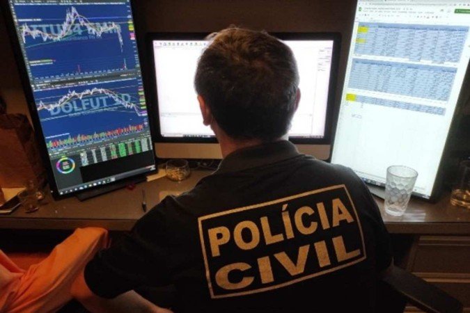 Materiais foram apreendidos pela PCDF para análise - (crédito: PCDF/Divulgação) Materiais foram apreendidos pela PCDF para análise - (crédito: PCDF/Divulgação)