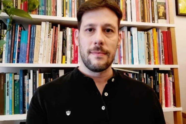 Guilherme Almeida, professor, descobriu o autismo depois de adulto Guilherme Almeida, professor, descobriu o autismo depois de adulto