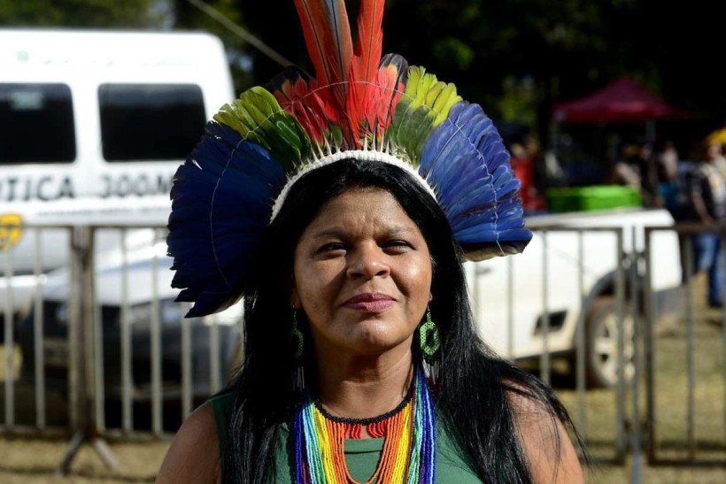  04/04/2022 Crédito: Marcelo Ferreira/CB/D.A Press. Brasil. Brasilia - DF - Acampamento indigena próximo ao Centro Cultural Funart. Sônia Guajajara, coordenadora executiva da APIB.