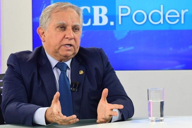 Senador Izalci Lucas