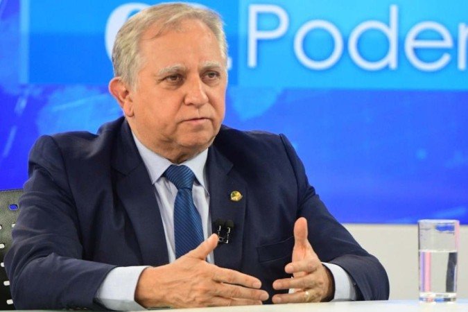 CB Poder recebe o Senador Izalci Lucas / PSDB-DF. Na bancada Carlos Alexandre. - (crédito: ED ALVES/CB/D.A.Press) CB Poder recebe o Senador Izalci Lucas / PSDB-DF. Na bancada Carlos Alexandre. - (crédito: ED ALVES/CB/D.A.Press)