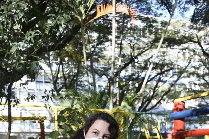  06/04/2022 CrÃ©dito: Minervino JÃºnior/CB/D.A Press. Brasil.  Brasilia - DF. Caderno BrasÃ­lia. Horta comunitÃ¡ria na 114 sul. Giovanna Bitencourt(cam vermelha) e Suzana Ramos.
      Originating 