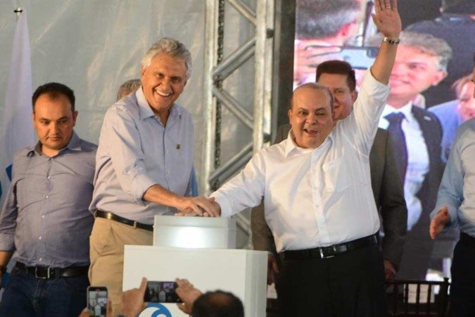 Governos do DF e de Goiás inauguram Sistema Produtor Corumbá IV para distribuir água por uma década. O evento contou com a presença dos governadores do Distrito Federal, Ibaneis Rocha (MDB), e de Goiás, Ronaldo Caiado (União Brasil). - (crédito: Ed Alves/CB/D.A Press) Governos do DF e de Goiás inauguram Sistema Produtor Corumbá IV para distribuir água por uma década. O evento contou com a presença dos governadores do Distrito Federal, Ibaneis Rocha (MDB), e de Goiás, Ronaldo Caiado (União Brasil). - (crédito: Ed Alves/CB/D.A Press)