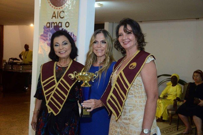 Nazaré Tunholi, Vanessa Mendonça e Shirley Pontes