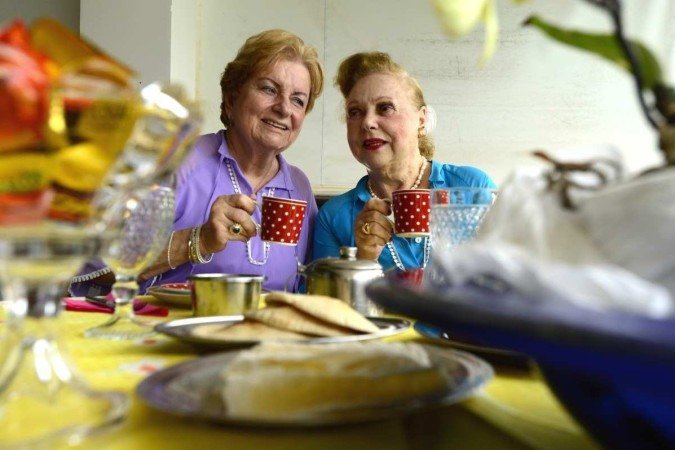  06/04/2022. Crédito: Carlos Vieira/CB/D.A Press. Brasil. Brasilia - DF. Cidades. 

Caderno de aniversário de Brasília.

Vizinhas há muitos anos

Kátia Kouzak (azul) eVera Hildebrand

