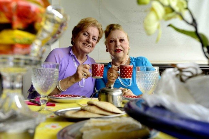  C06/04/2022. Crédito: Carlos Vieira/CB/D.A Press. Brasil. Brasilia - DF. Cidades. 

Caderno de aniversário de Brasília.

Vizinhas há muitos anos

Kátia Kouzak (azul) eVera Hildebrand

