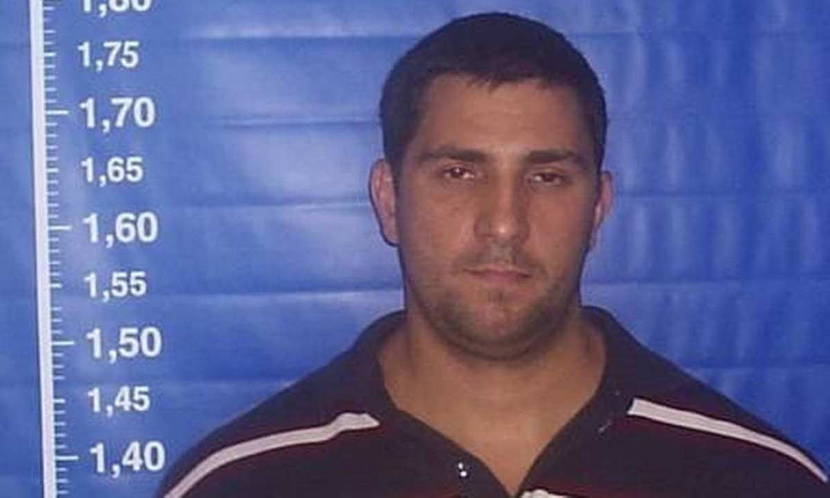 Adriano de Nóbrega era investigado por participar do esquema das "rachadinhas" ao lado de Fabrício Queiroz e Flávio Bolsonaro