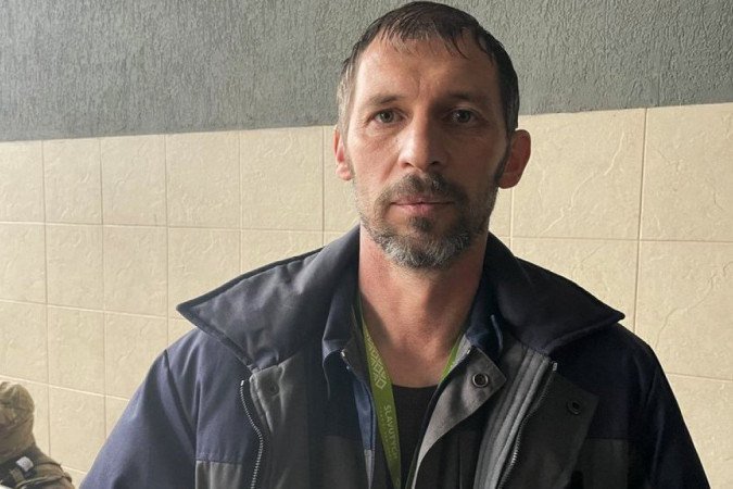 O engenheiro Valeriy Semonov disse que se esforçou para encontrar combustível para manter gerador funcionando -  (crédito: BBC)