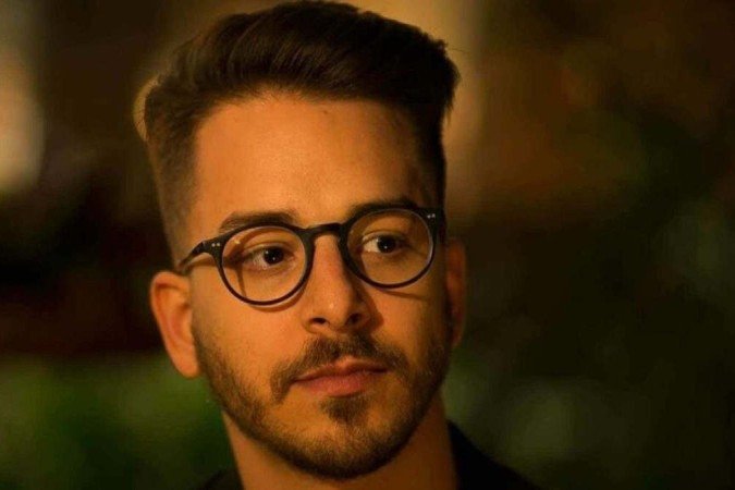Junior contou que quando leu uma frase da autora, foi quase como Junior contou que quando leu uma frase da autora, foi quase como