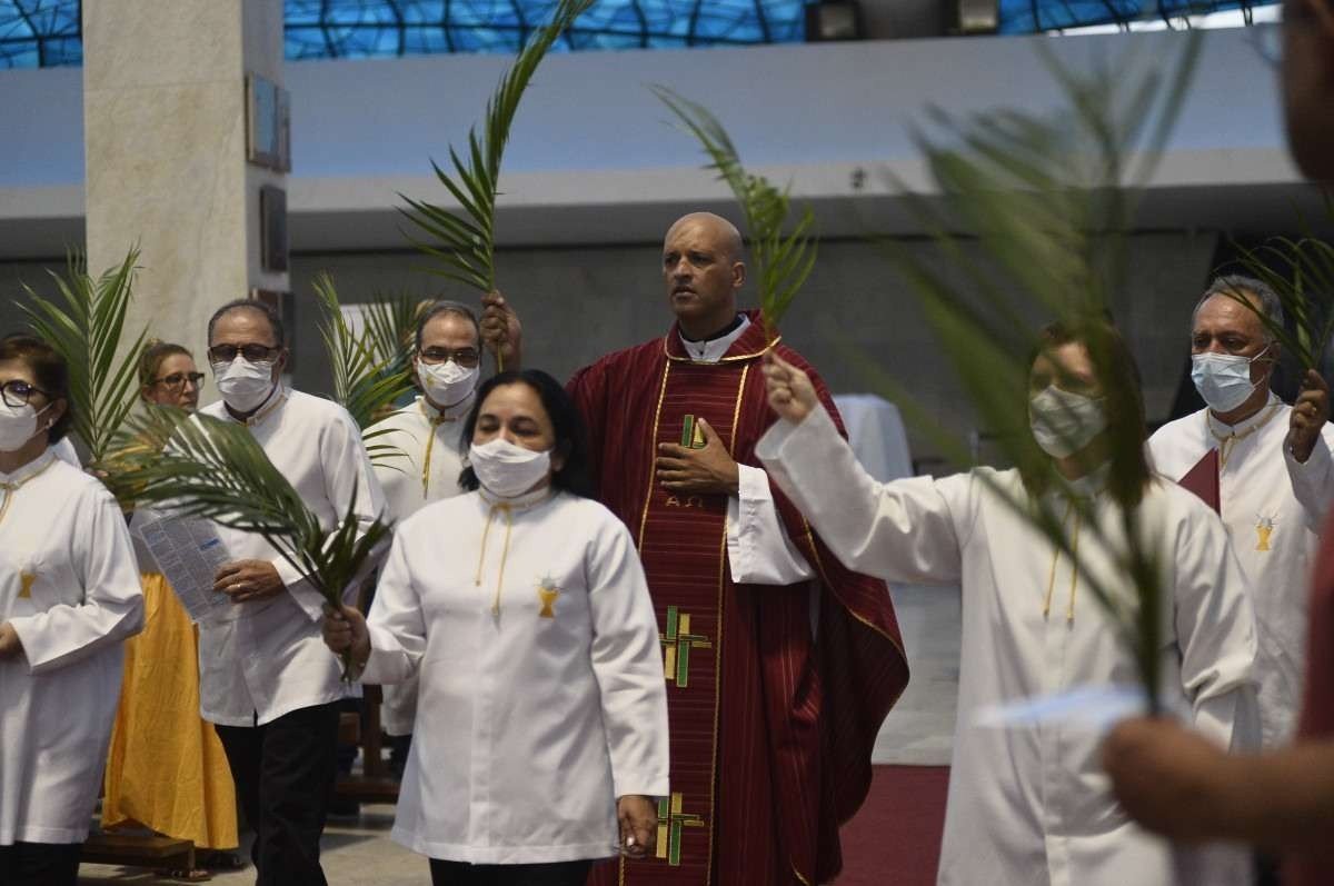 Domingo de Ramos: entenda a celebração e veja horários de missas no DF