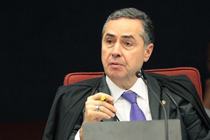 Jair Bolsonaro disse que Barroso articulou-se pela derrubada do voto impresso - (crédito: Carlos Moura/ SCO/STF)