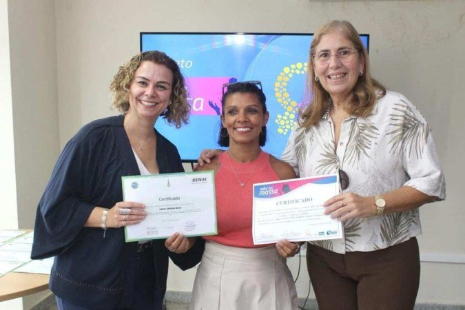  Crédito: Divulgação. Capital S/A. Esubsecretária de promoção das mulheres, Dulce Maria Tannuri, e a presidente do Instituto BRB, Leila Cristina.