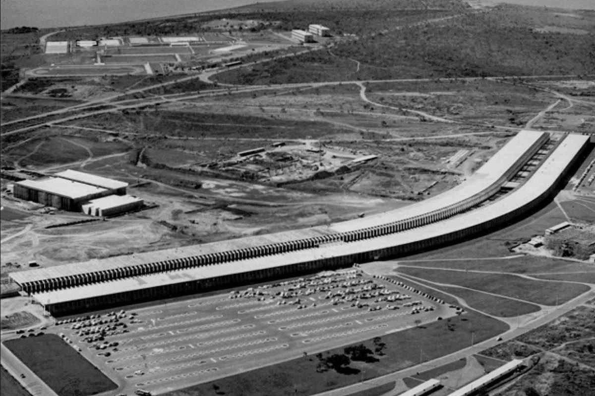 A essência revolucionária do nascimento da UnB vence o passar dos anos